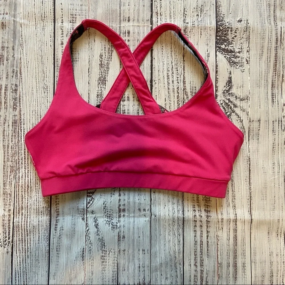 Fabletics Camo For The Cure Reversible Sports Bra. Size XSmall.